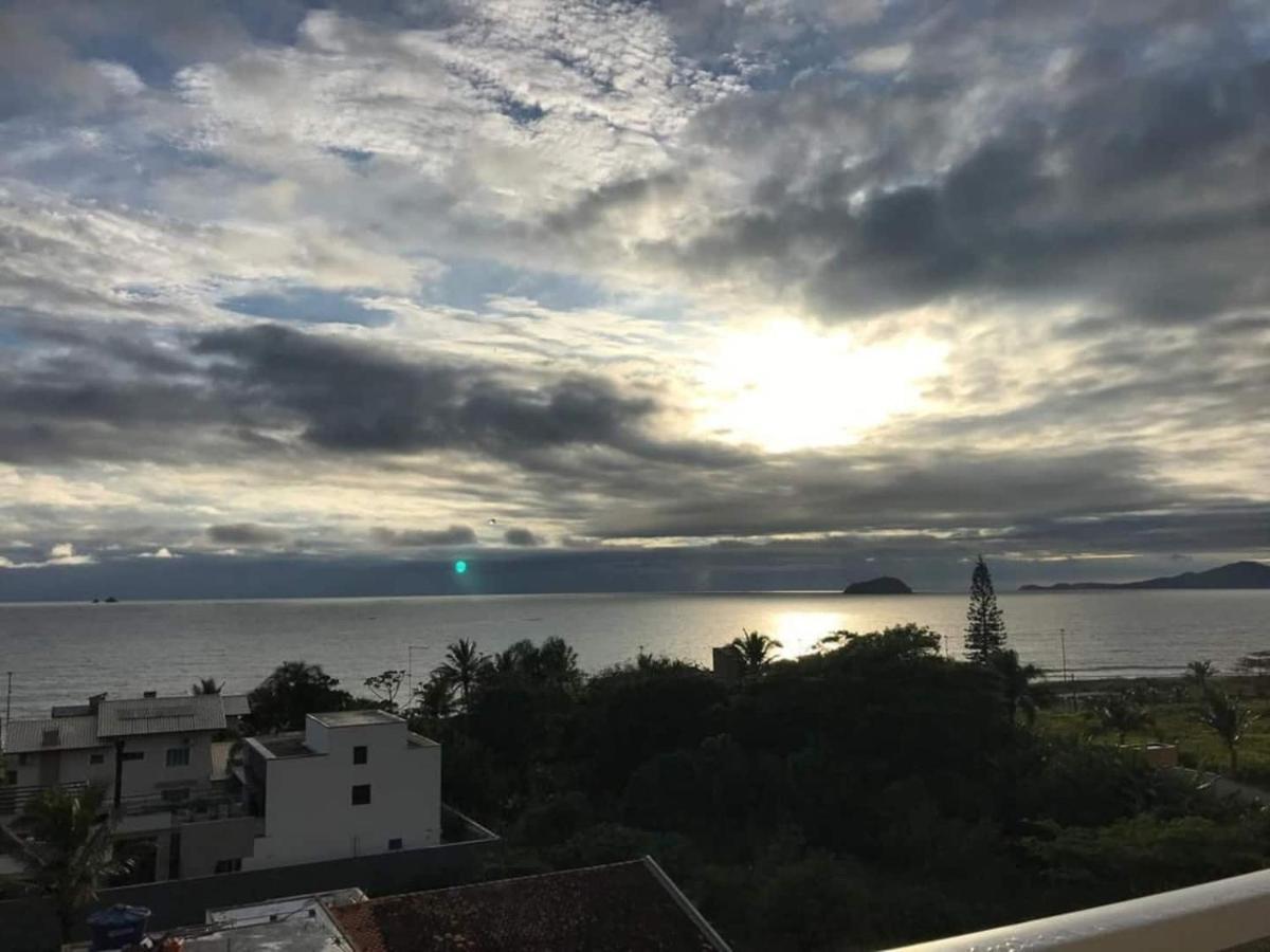 Aptos Em Home Club Frente Mar Com Area De Lazer Completa Penha  Εξωτερικό φωτογραφία